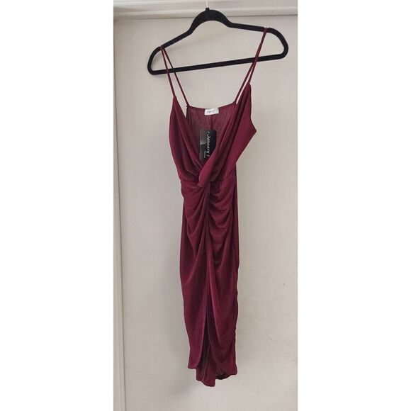 NWT~Sleek & Slinky Burgundy Wrapped Bodice High Low Mini/Midi Dress Sz Large - Picture 1 of 3